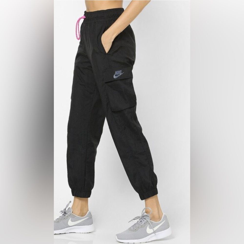 Nike Sportswear Icon Clash Womens Pants Black Fire Pink size small